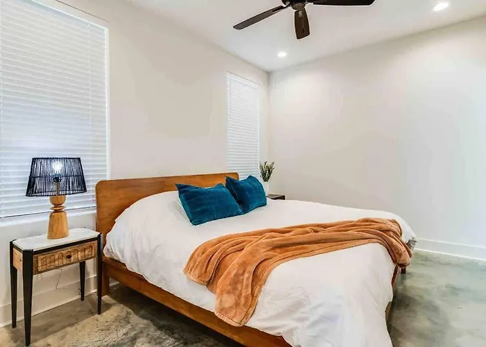 Holiday home Magnolia House*king Bed*instant Booking*click Now Lafayette